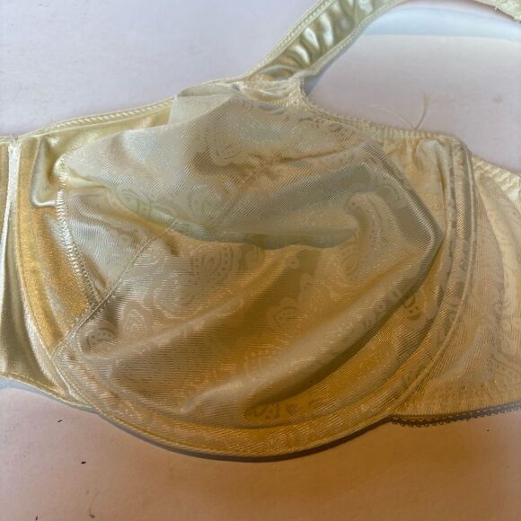 Bali Elegant Cream Bra Underwire No padding Size 38DD - Picture 5 of 6